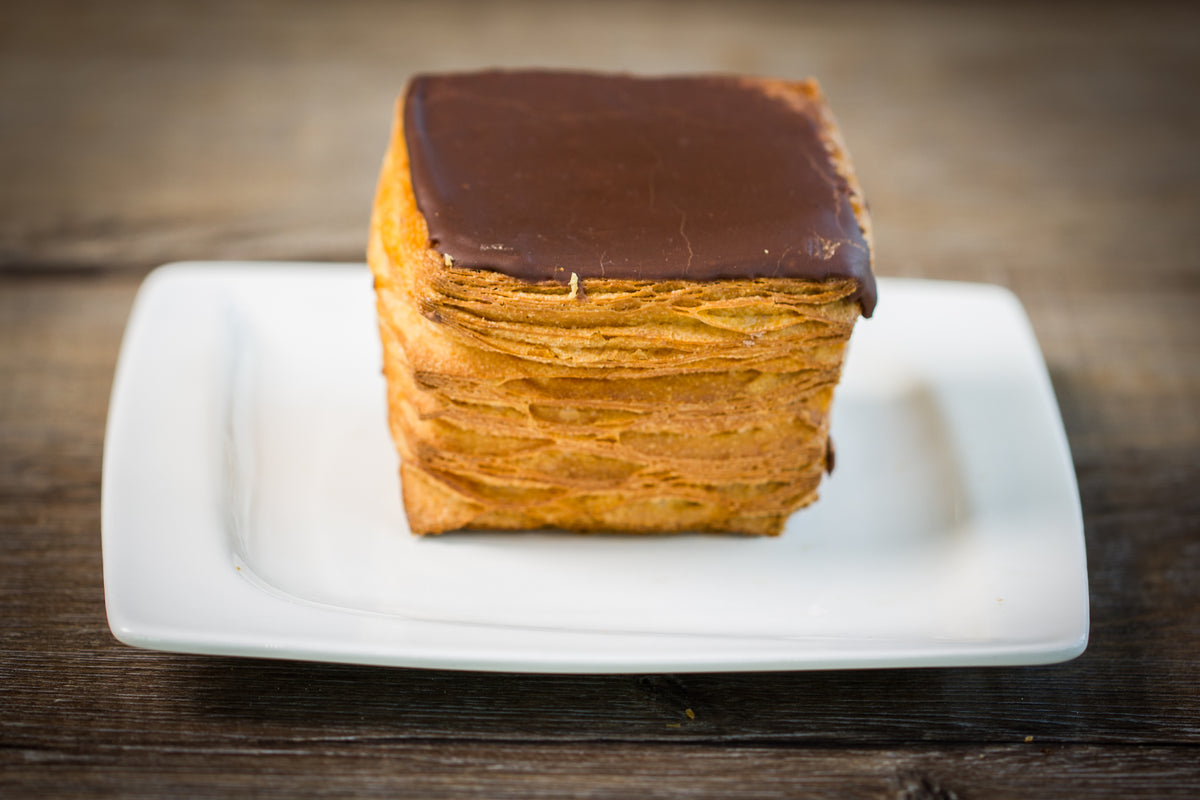 CREME VIERKANT CHOCOLADE